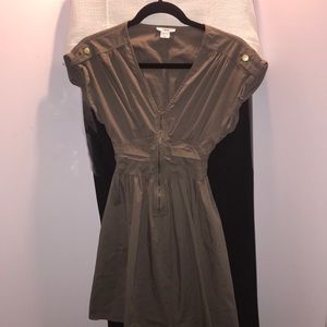 Casual army green bar lll zip up waisted dress